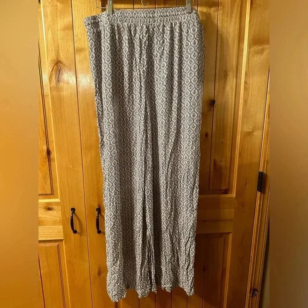 Knox Rose NWOT Women's Mid-Rise Wide Leg Flowy Pants - Picture 4 of 8